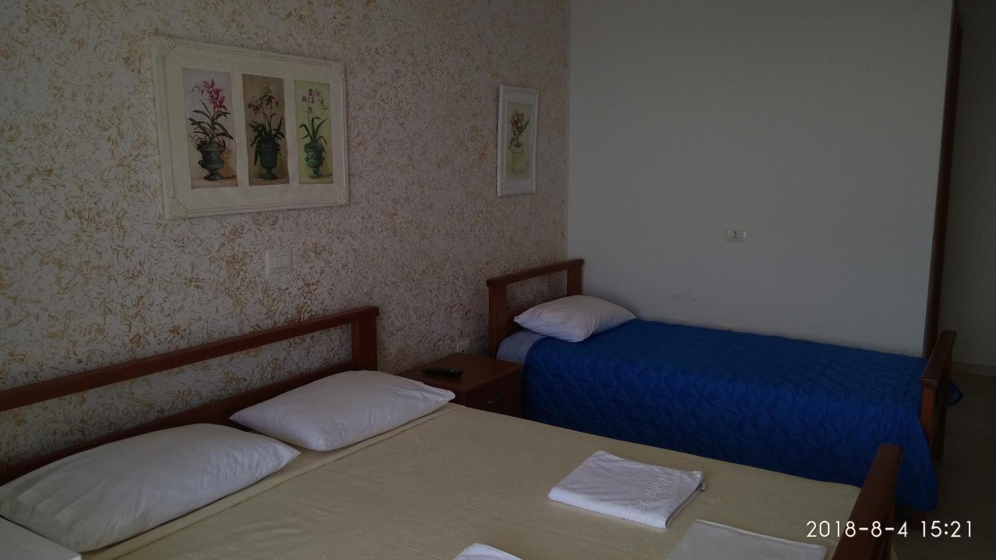 El Doro Rooms Dhërmi Eksteriør billede